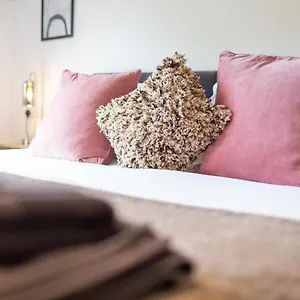 Maltings House: Cosy Centre Flat With Ensuite And Parking Apartment